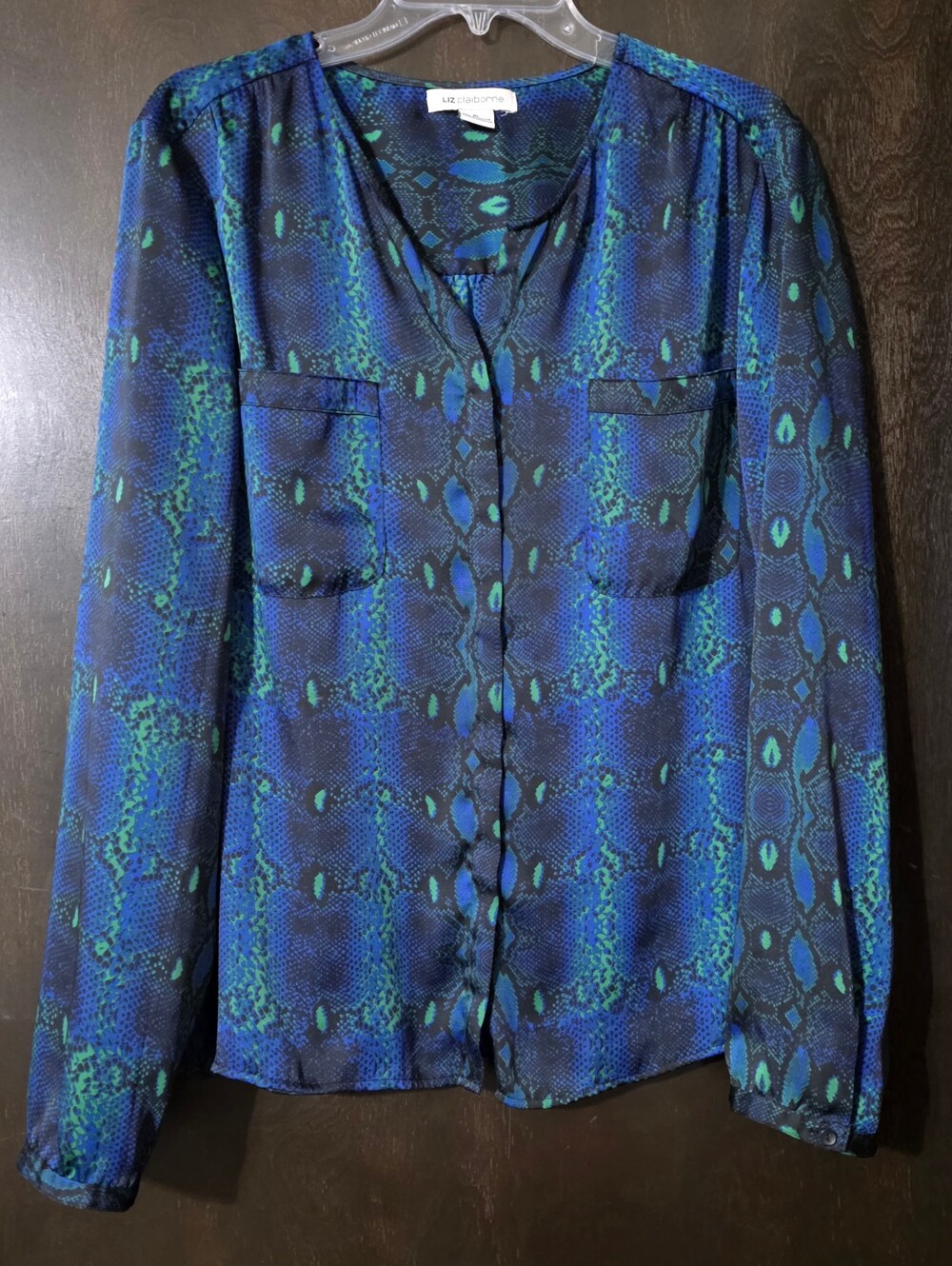 Liz Claiborne Silky Soft Flowy Snake-Print Long Sleeve Button Up Blouse Size XL